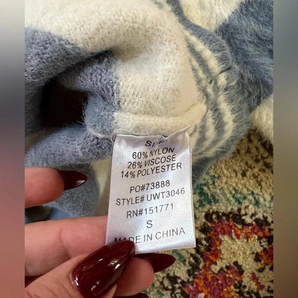 Gilli Striped Sweater - Picture 3 of 4